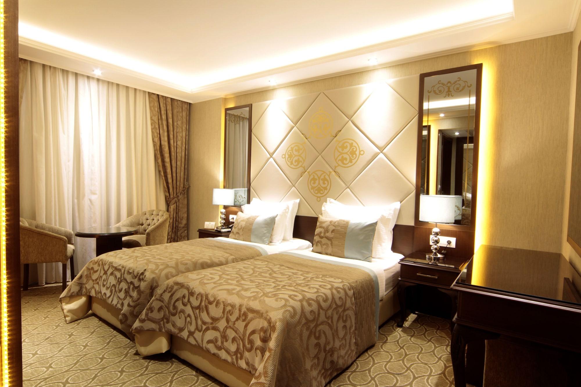 The Parma Hotel Downtown Istanbul Exteriör bild