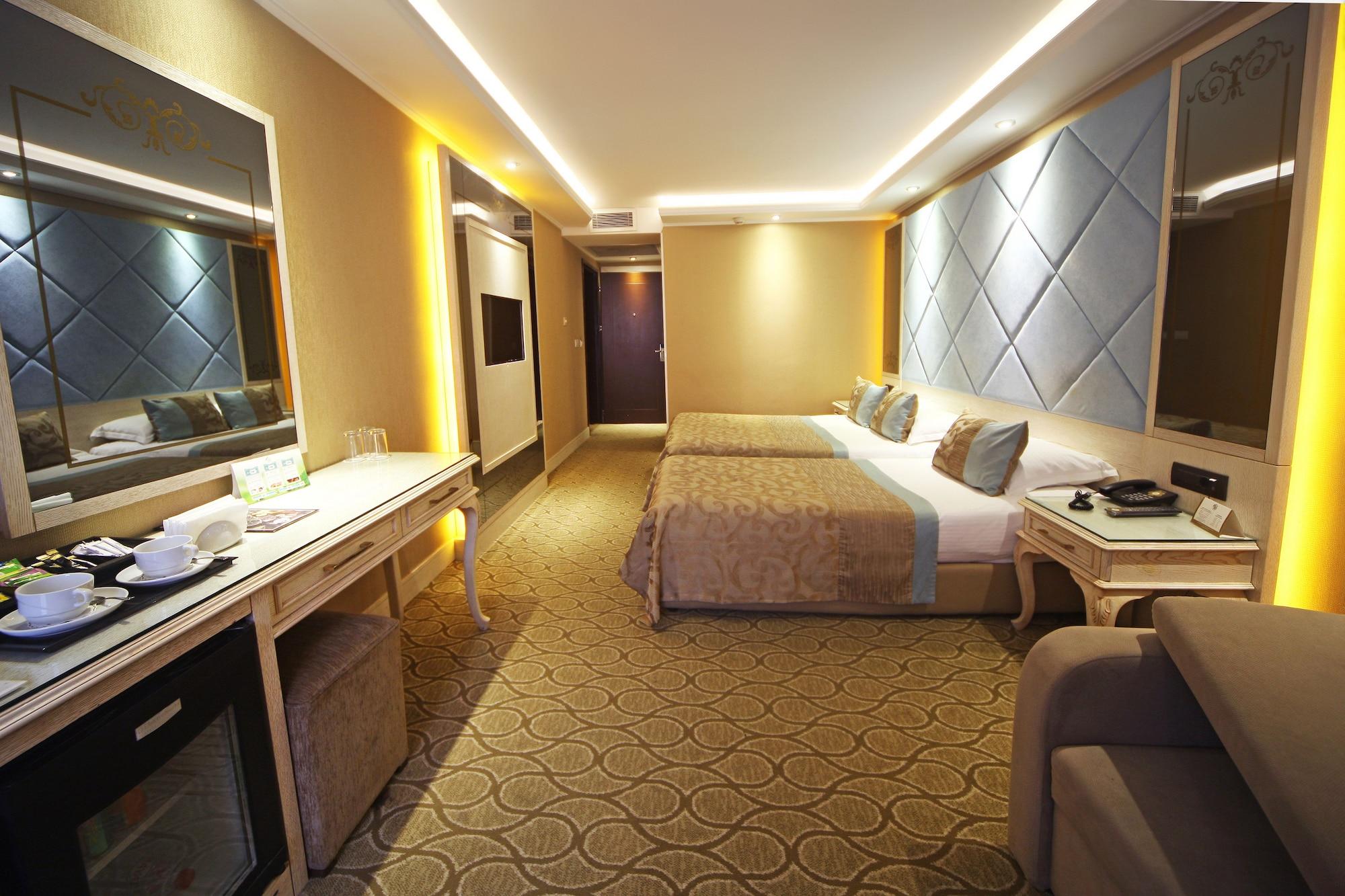 The Parma Hotel Downtown Istanbul Exteriör bild