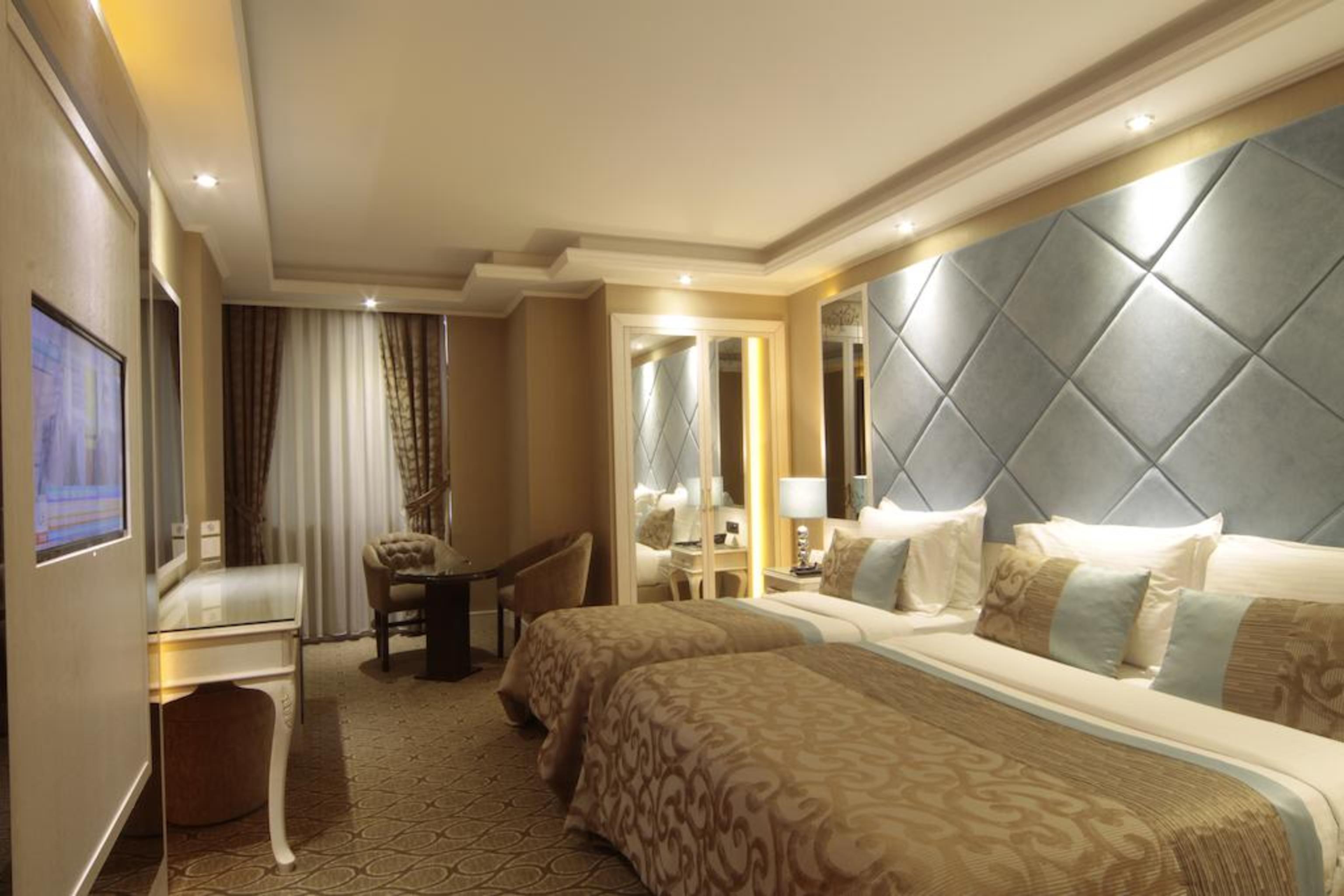 The Parma Hotel Downtown Istanbul Exteriör bild