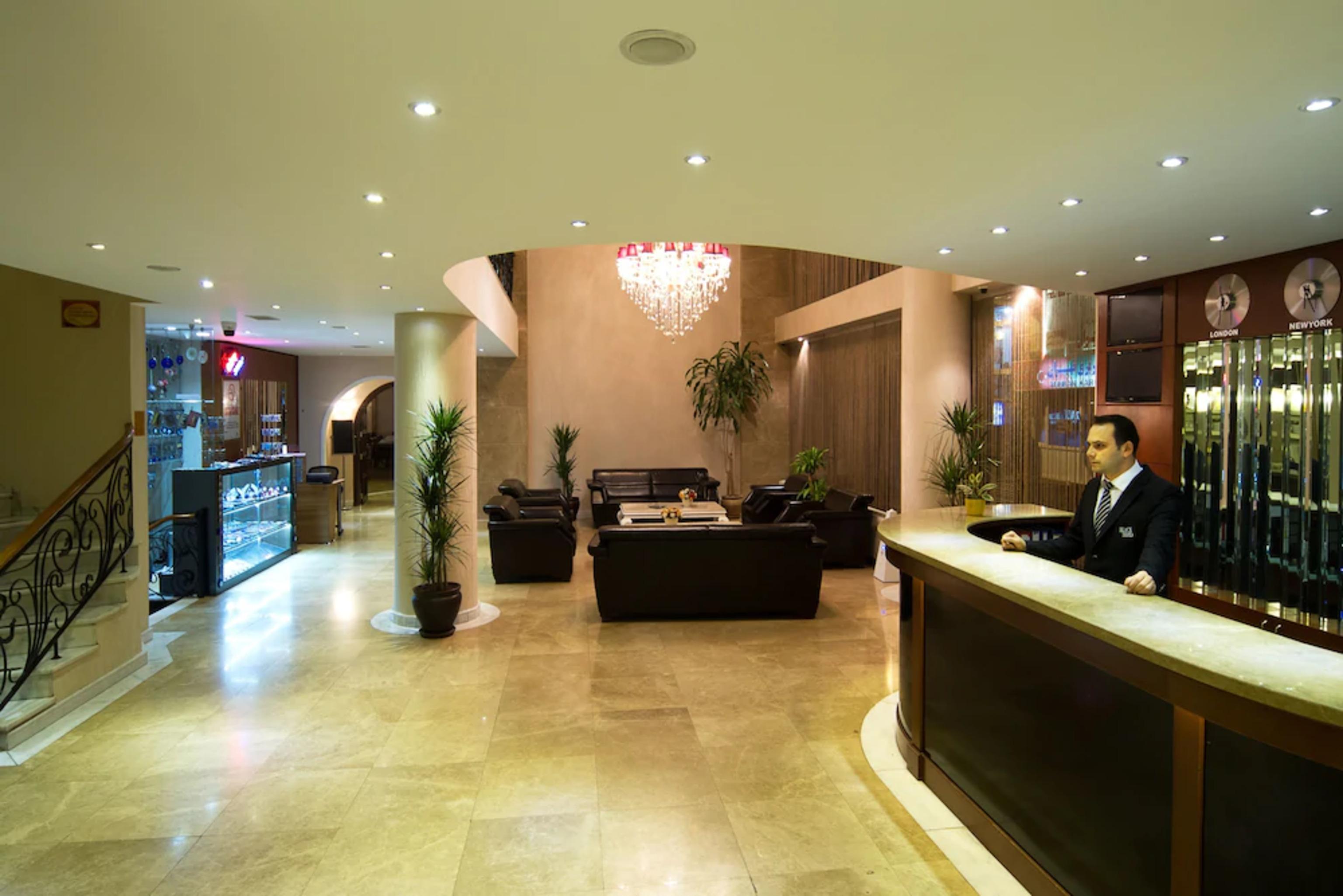 The Parma Hotel Downtown Istanbul Exteriör bild